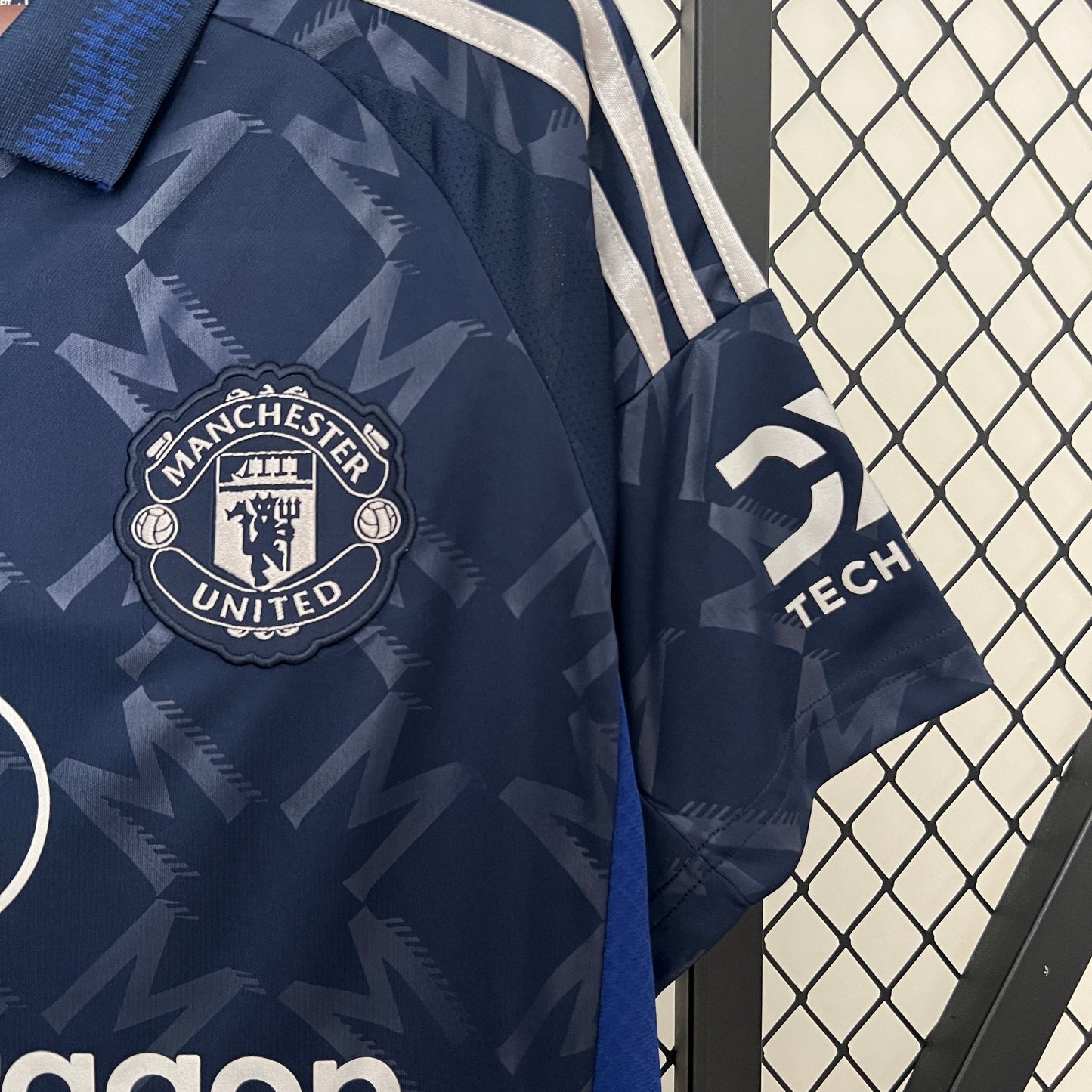 Manchester United 24/25 Away Shirt