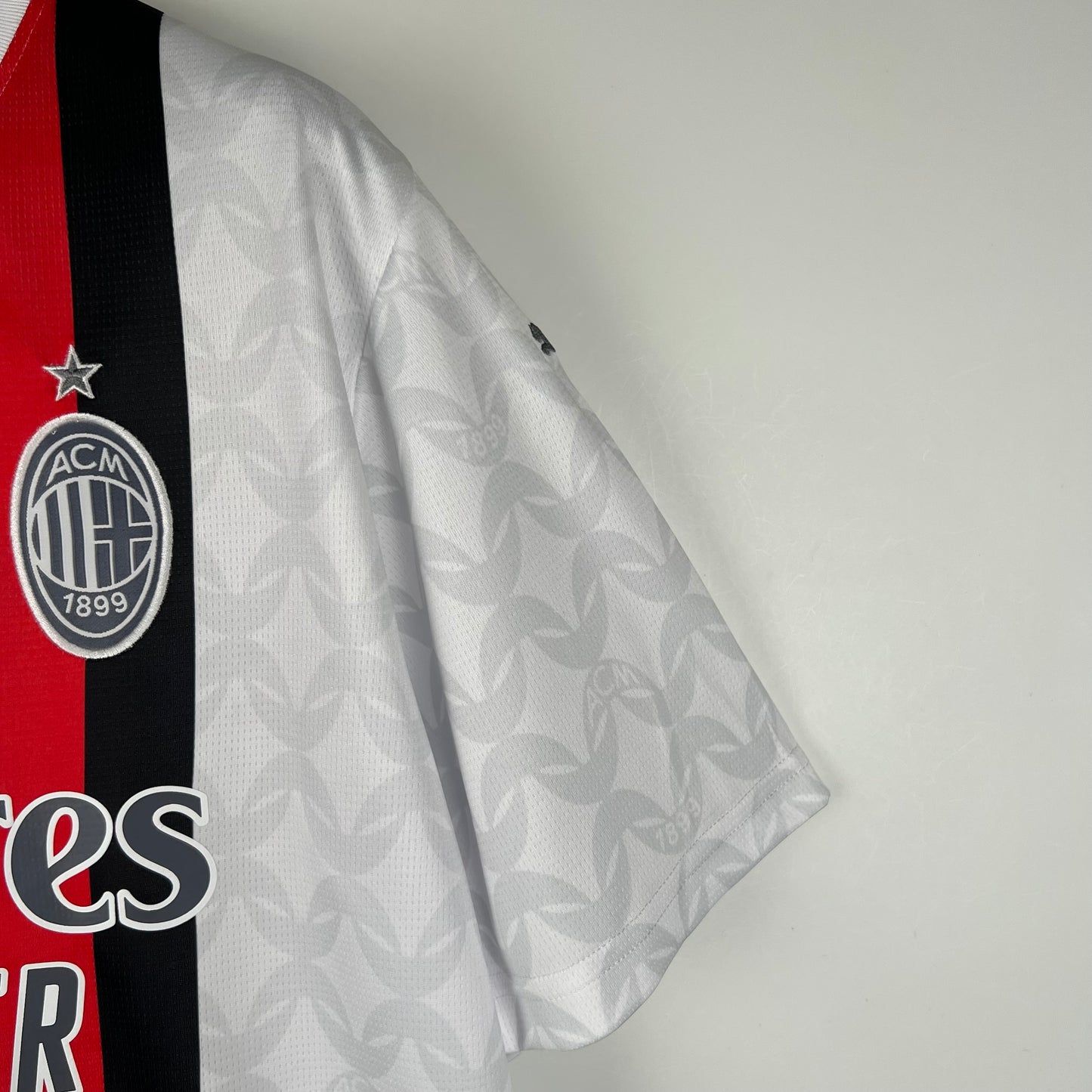 AC Milan 23/24 Away Shirt