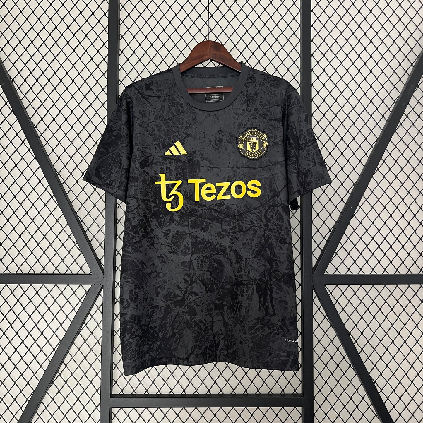 Manchester United 24/25 Special Black Edition Shirt